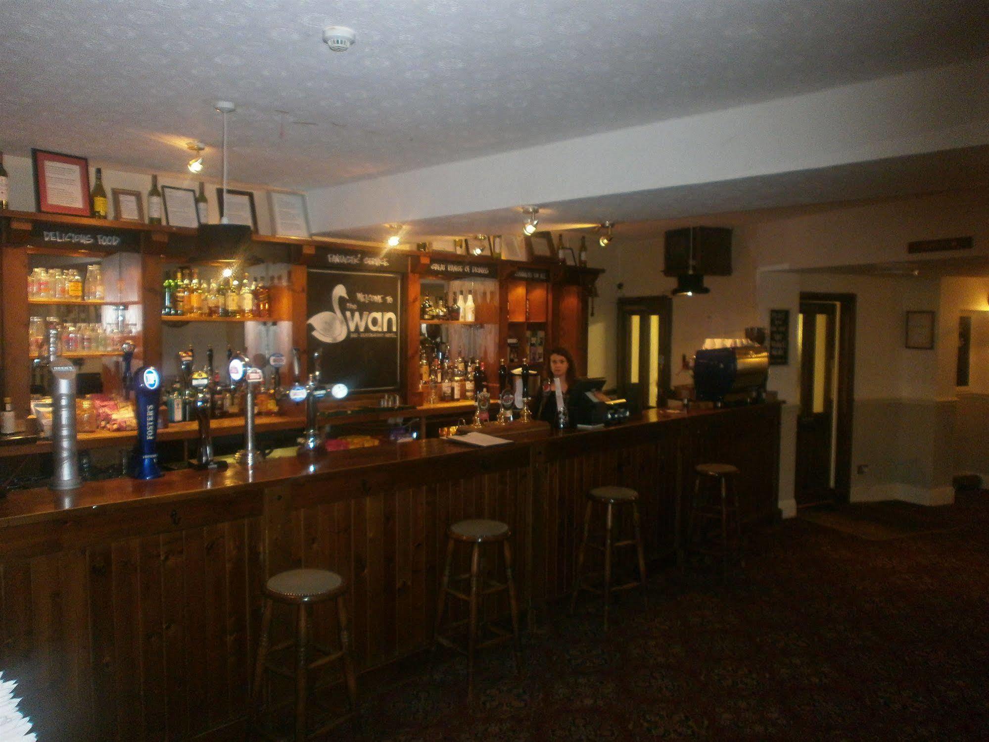 The Swan Almondsbury